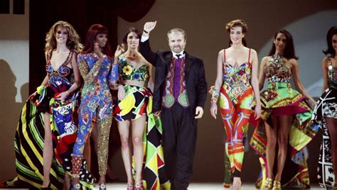 stile dei negozi versace|gianni versace designer.